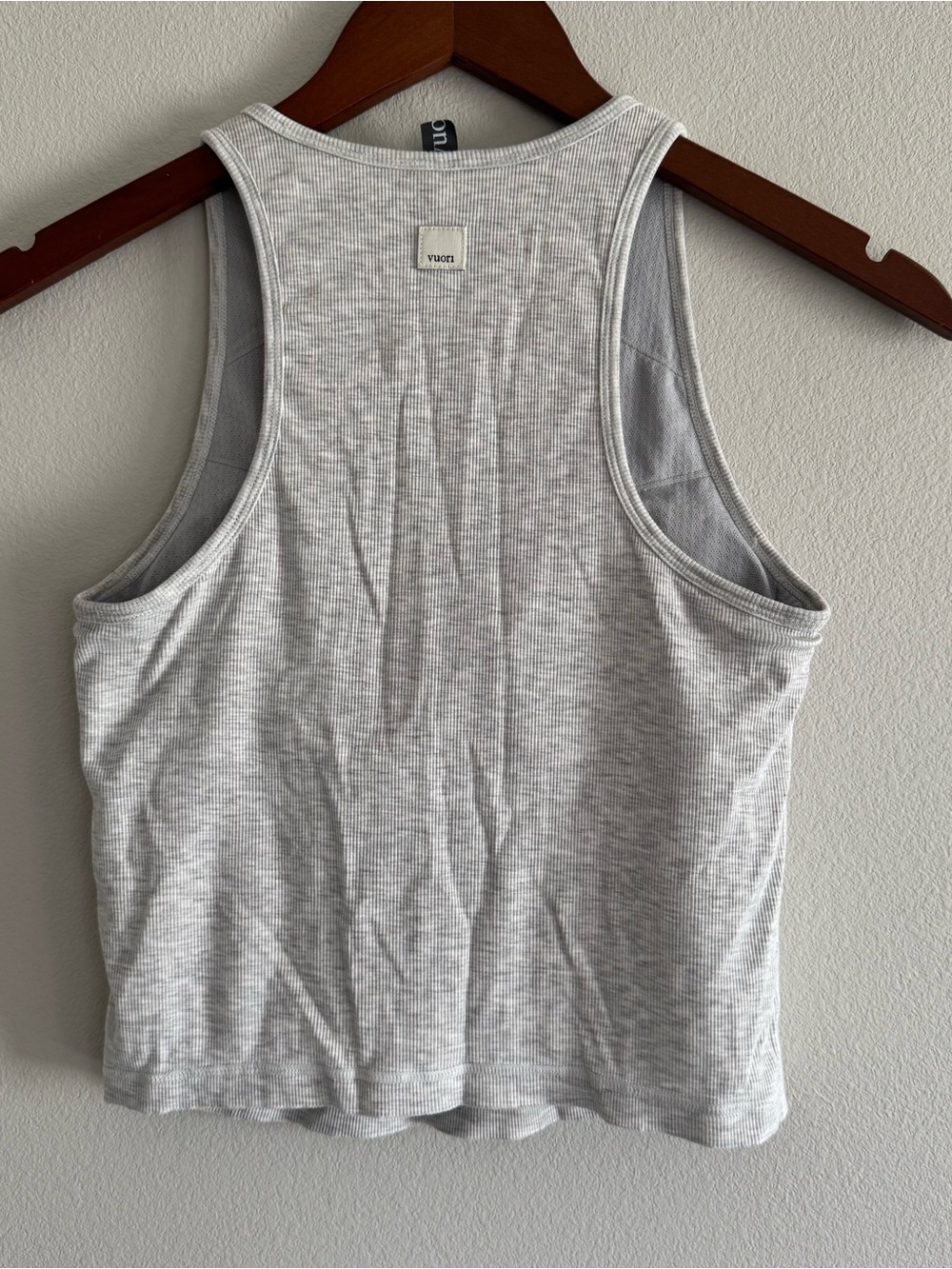 Vuori Women's Pose Plyo Tank White Heather Grey